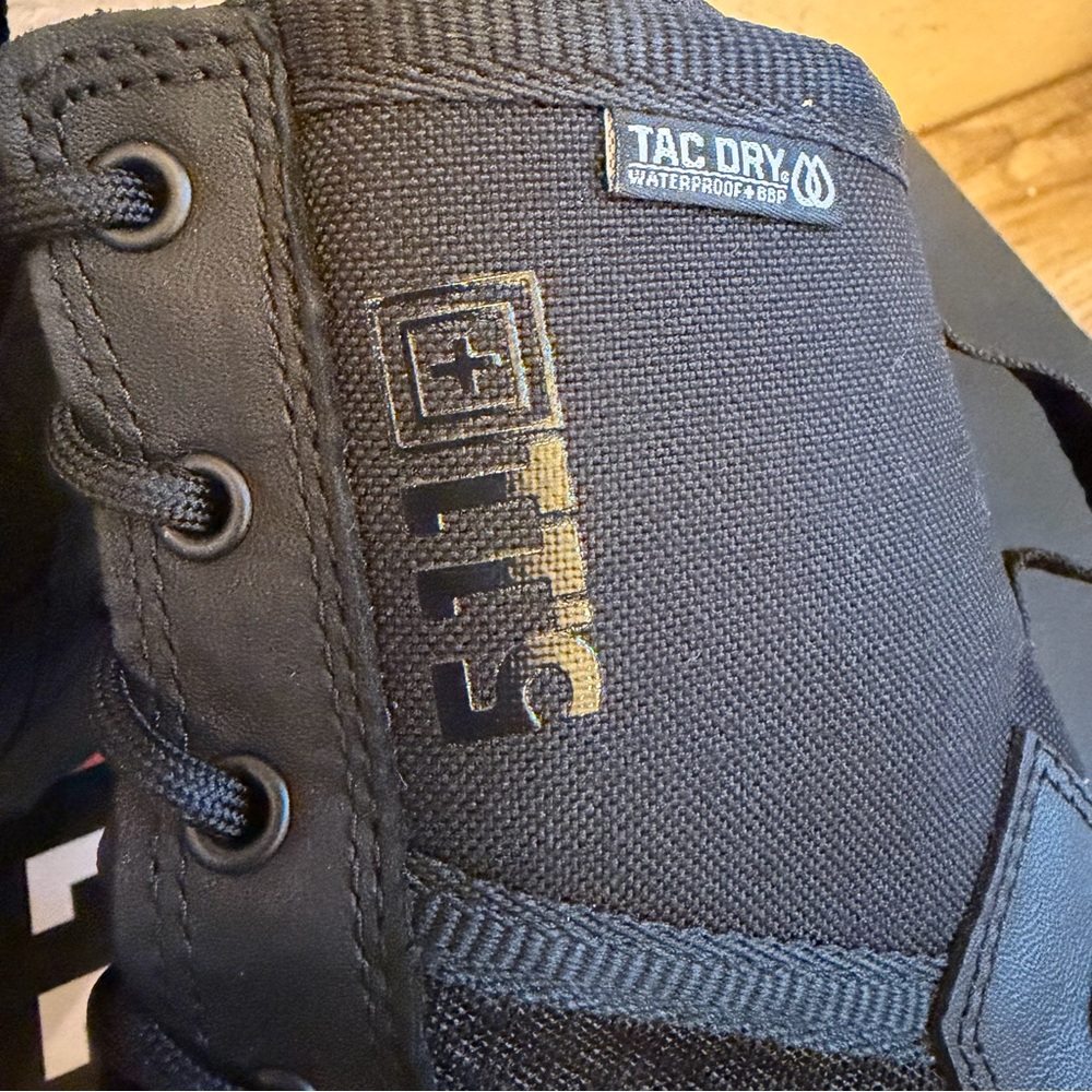 NEW 5.11 A/T™ 8" WATERPROOF SIDE ZIP BOOTS Men’s Wide - Picture 9 of 11
